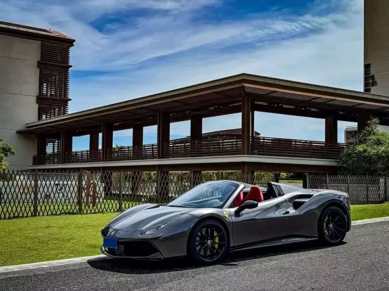 Ferrari 488, 2018