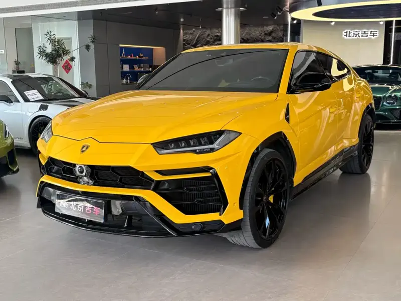 Lamborghini Urus, 2022