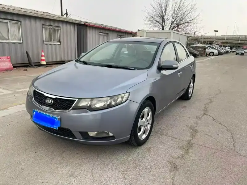 Kia Forte, 2011