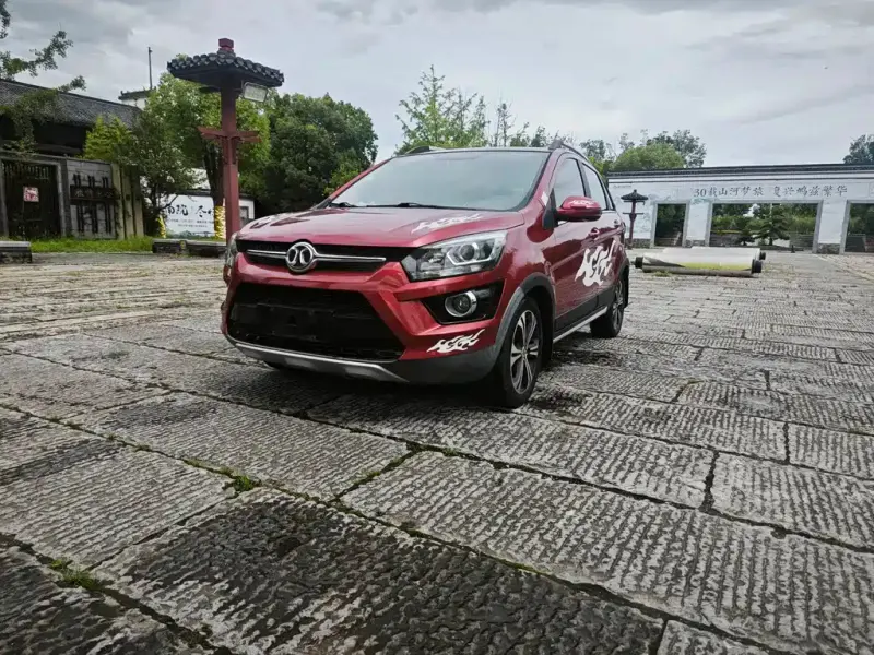 BAIC Senova X25, 2016