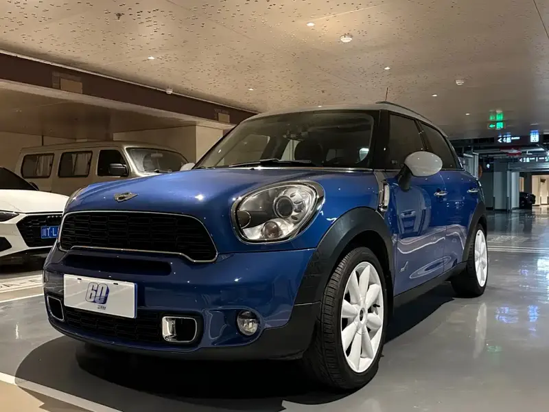 MINI Countryman, 2012