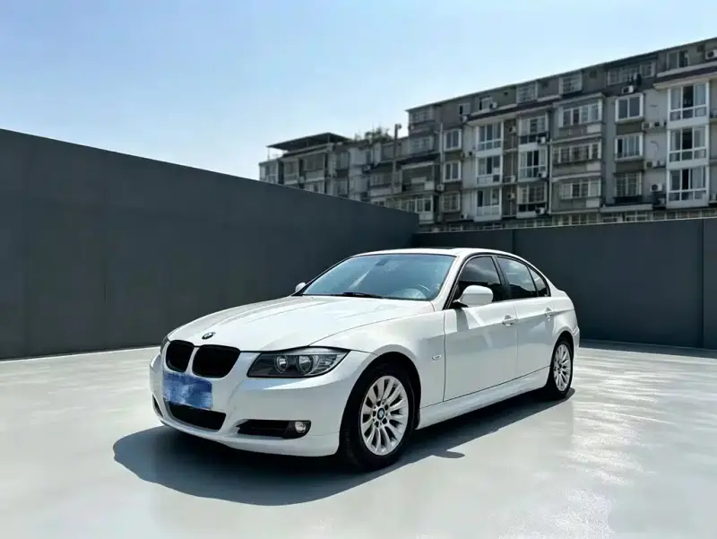 BMW 3 Series, 2010
