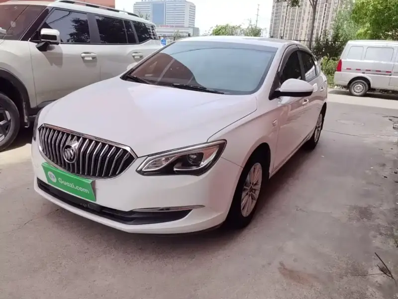 Buick Excelle, 2017
