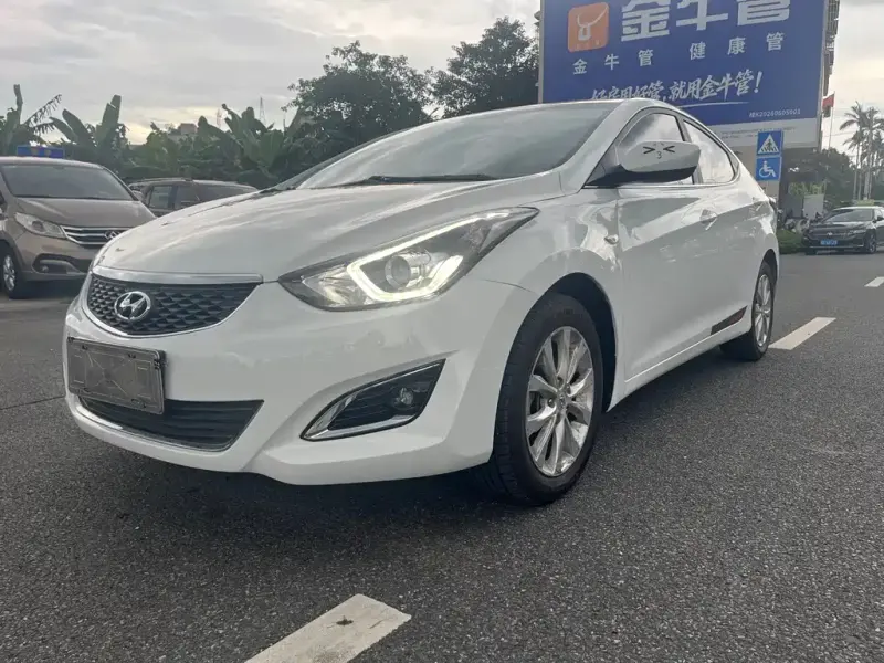 Hyundai Elantra Langdong, 2017
