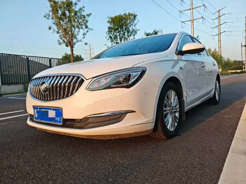 Buick Excelle, 2017
