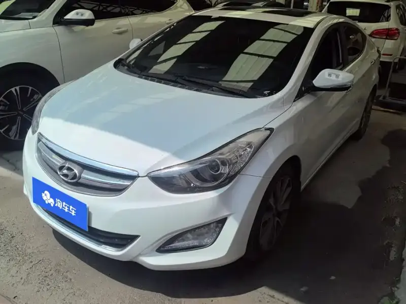Hyundai Elantra Langdong, 2015