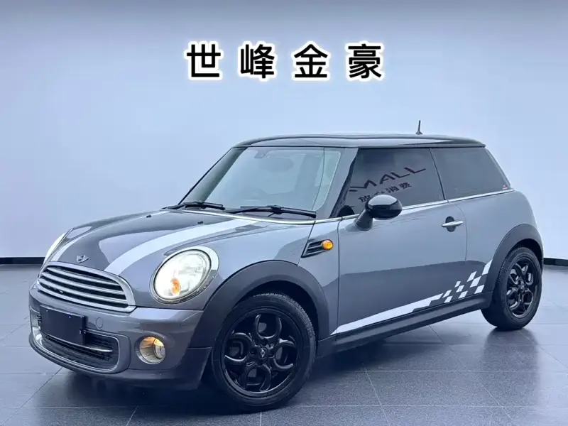 MINI Mini, 2012
