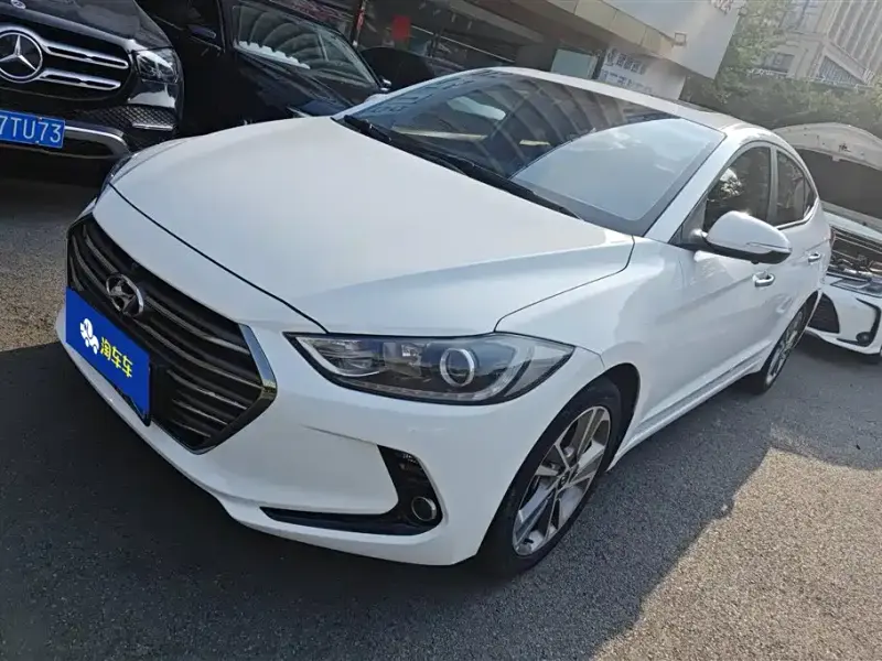 Hyundai Elantra, 2018