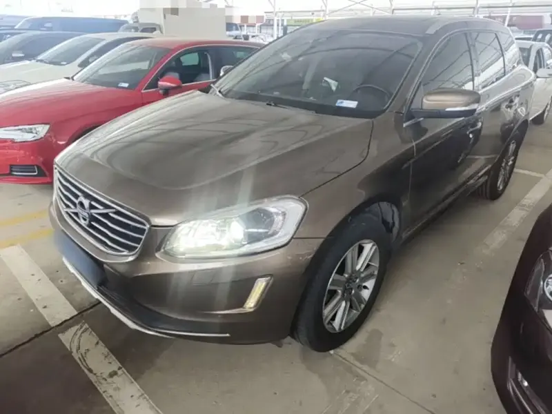 Volvo XC60, 2015