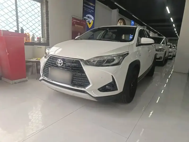 Toyota Yaris L, 2021