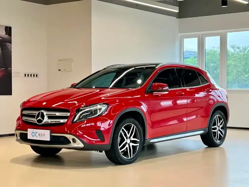 Mercedes-Benz GLA, 2016
