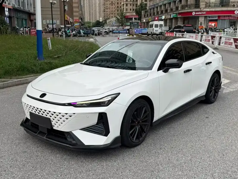 Changan UNI-V, 2024