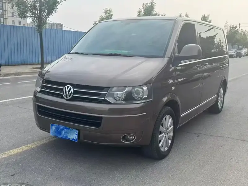 Volkswagen Multivan, 2013