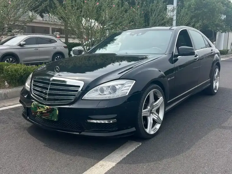 Mercedes-Benz S-Class, 2011