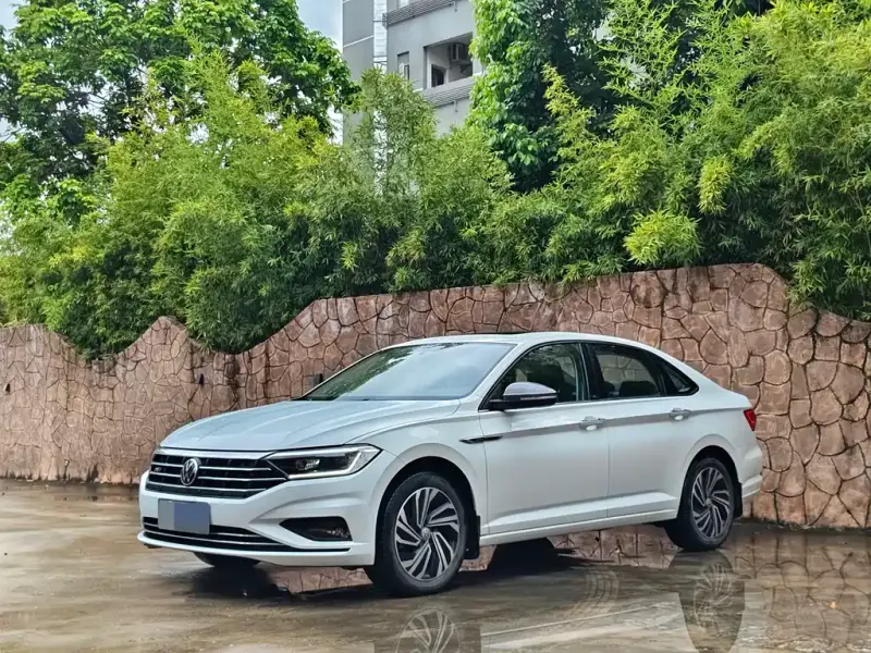 Volkswagen Sagitar, 2022