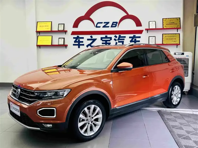 Volkswagen T-Roc, 2020