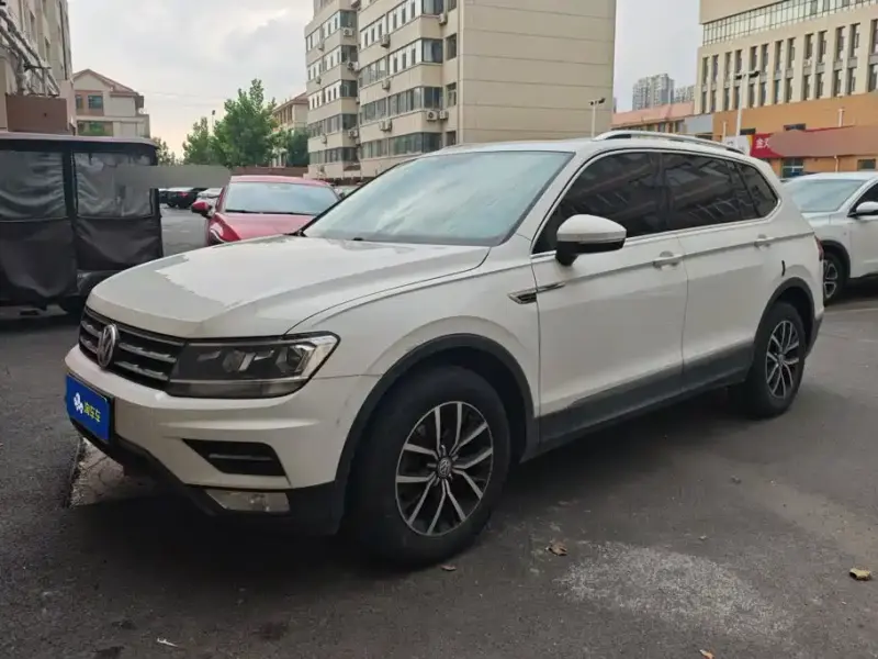 Volkswagen Tiguan L, 2018