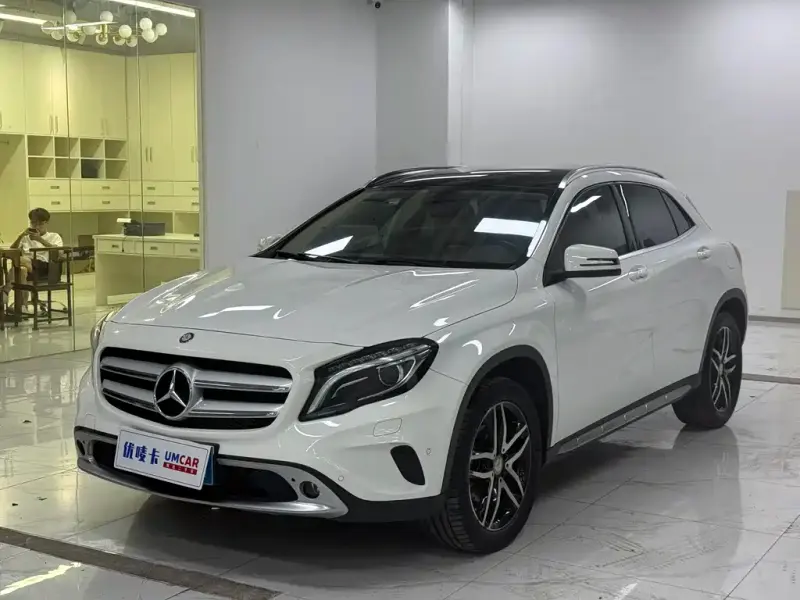 Mercedes-Benz GLA, 2017