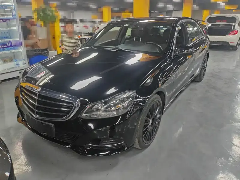 Mercedes-Benz E-Class, 2015