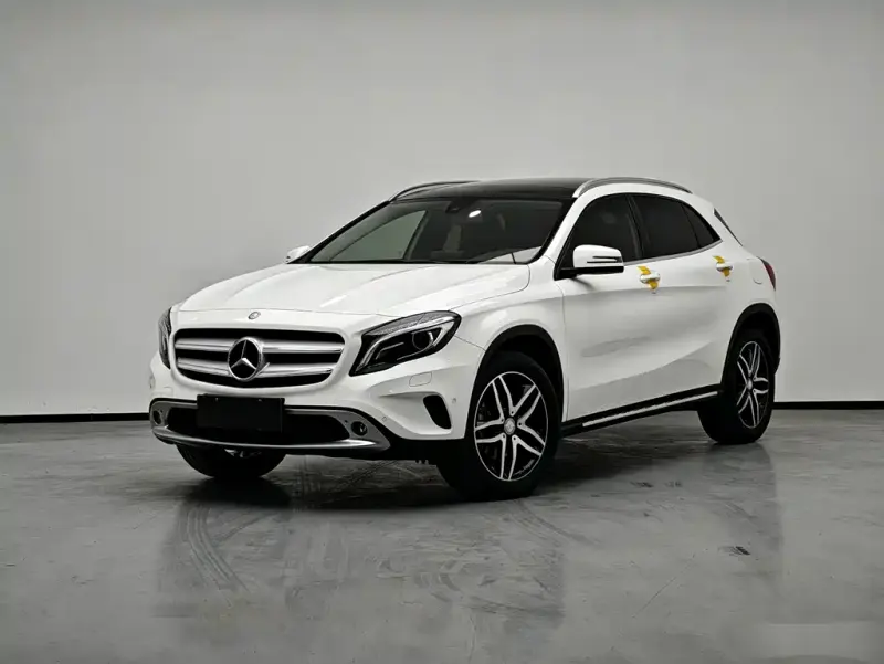 Mercedes-Benz GLA, 2016