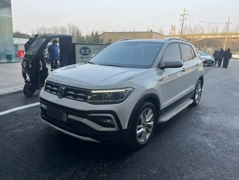 Volkswagen T-Cross, 2021