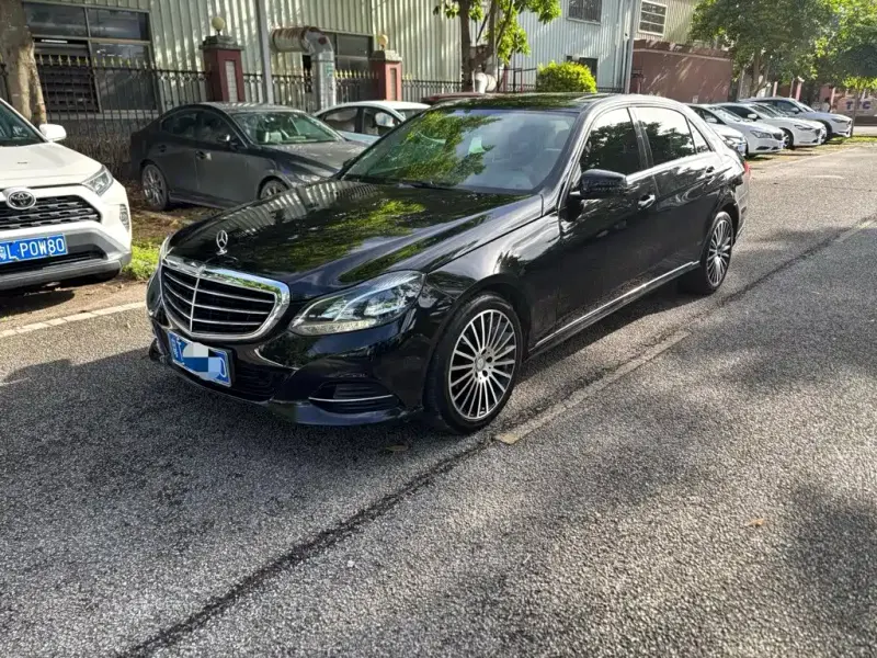 Mercedes-Benz E-Class, 2016