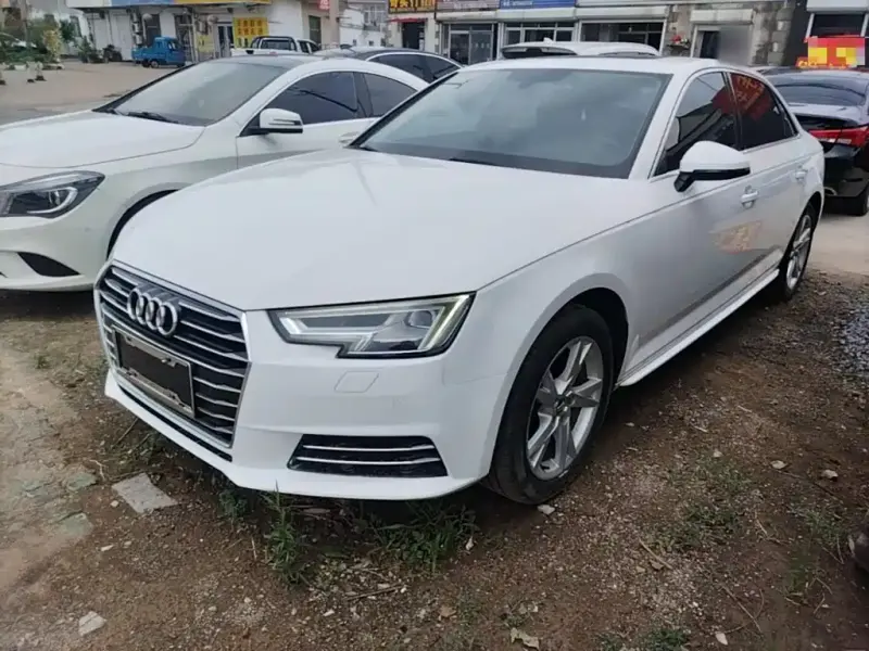 Audi A4L, 2018