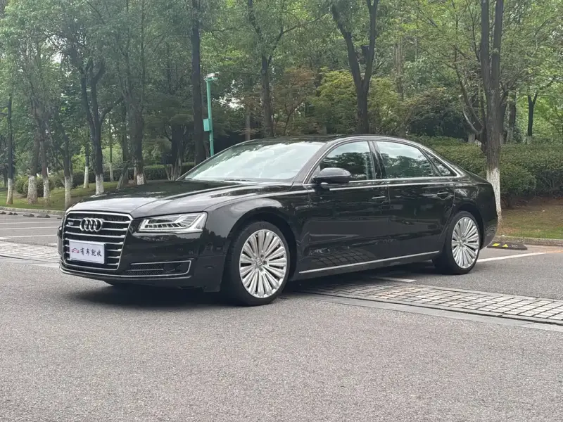 Audi A8, 2014