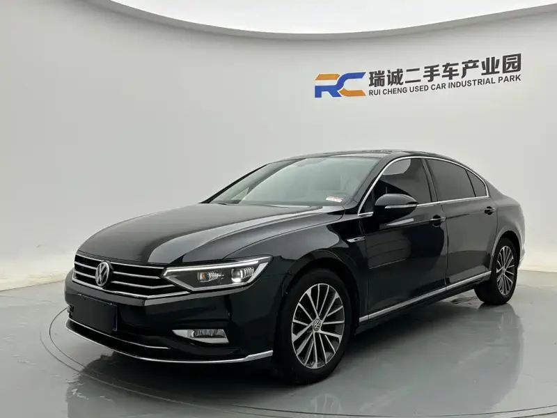 Volkswagen Magotan, 2020