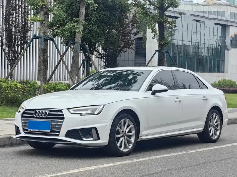 Audi A4L, 2019