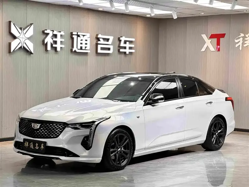 Cadillac CT4, 2022