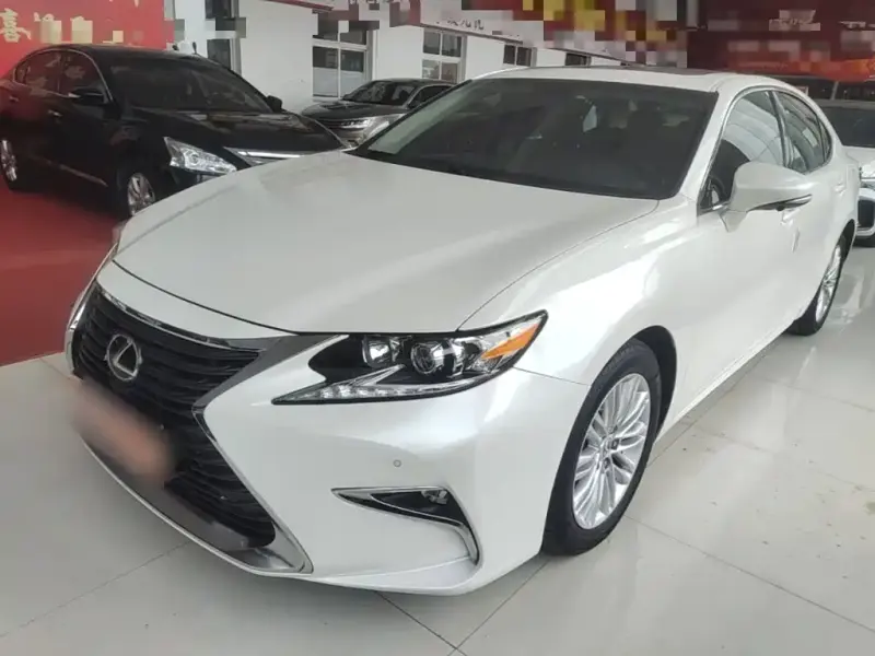 Lexus ES, 2018