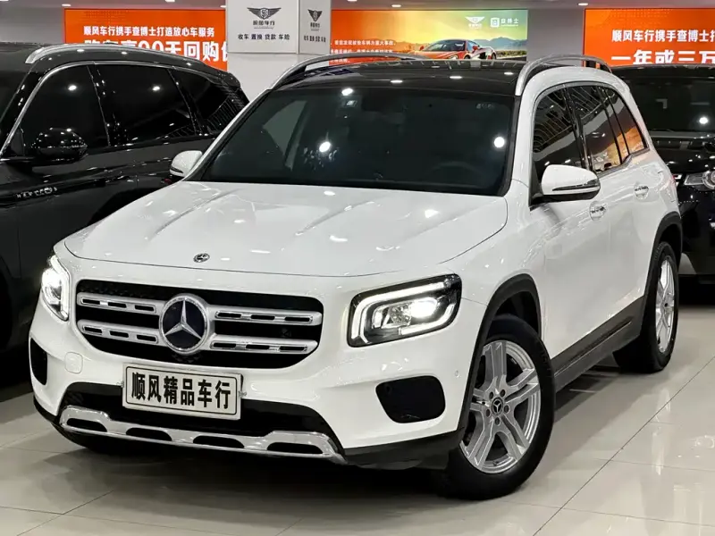 Mercedes-Benz GLB, 2020
