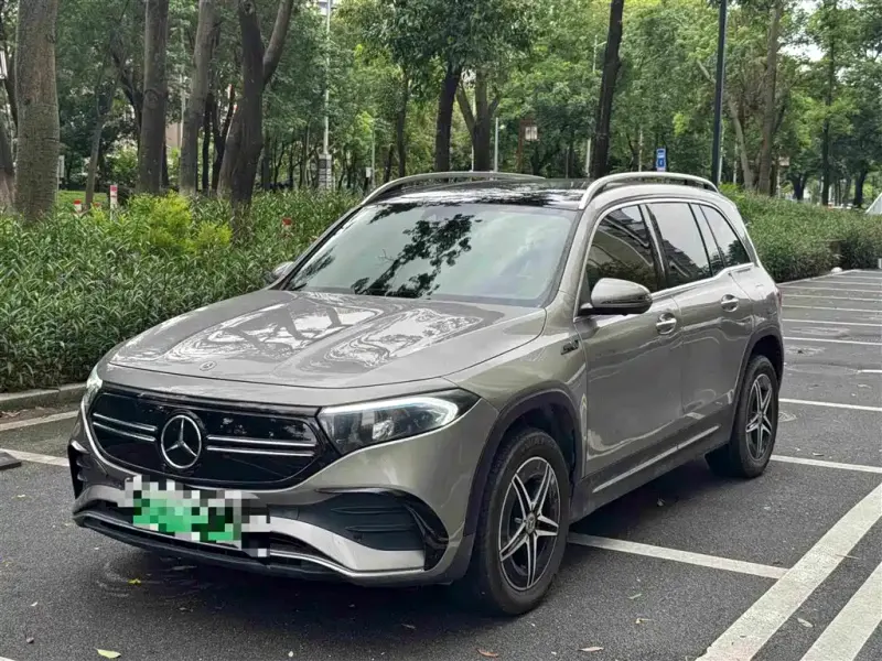 Mercedes-Benz EQB, 2022