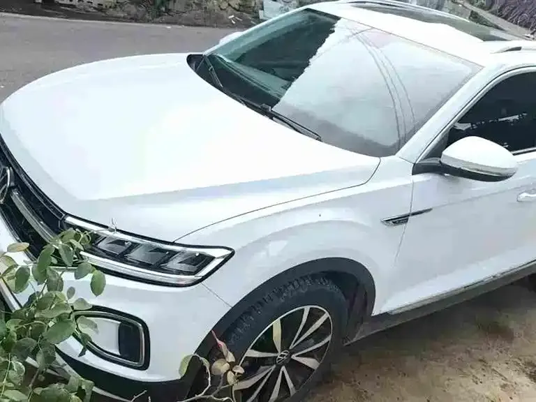 Volkswagen T-Roc, 2023