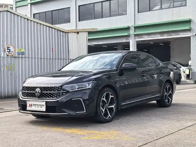 Volkswagen Passat, 2024