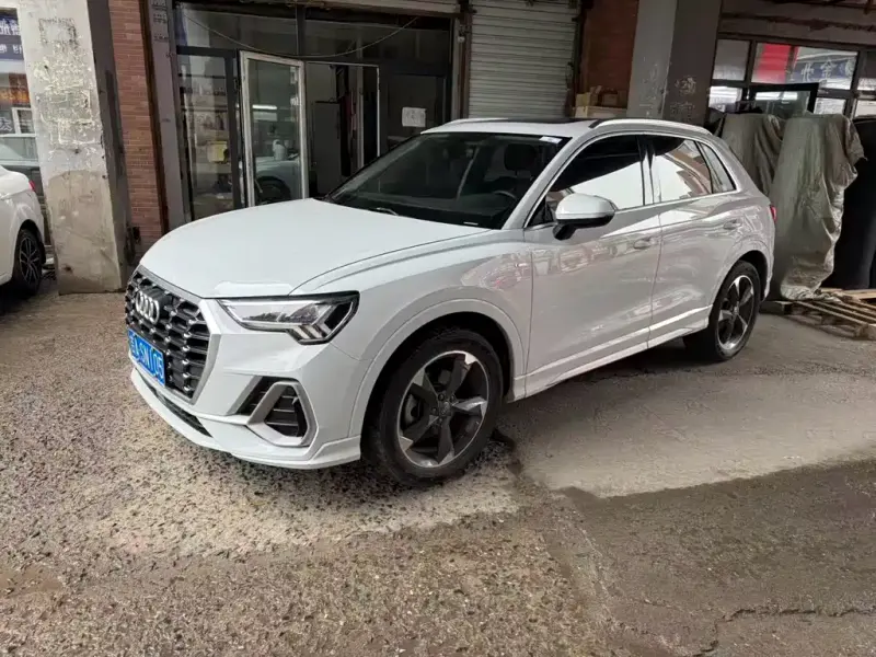 Audi Q3, 2020