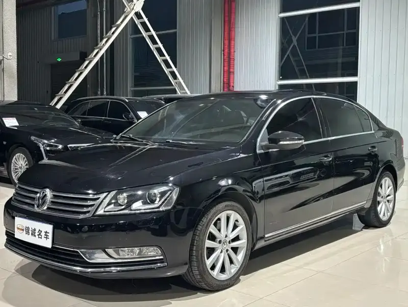 Volkswagen Magotan, 2011