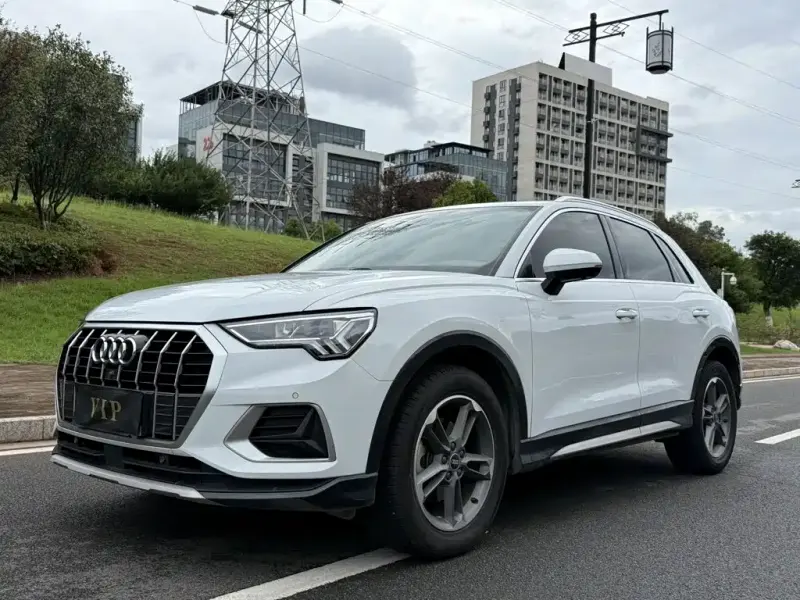 Audi Q3, 2021