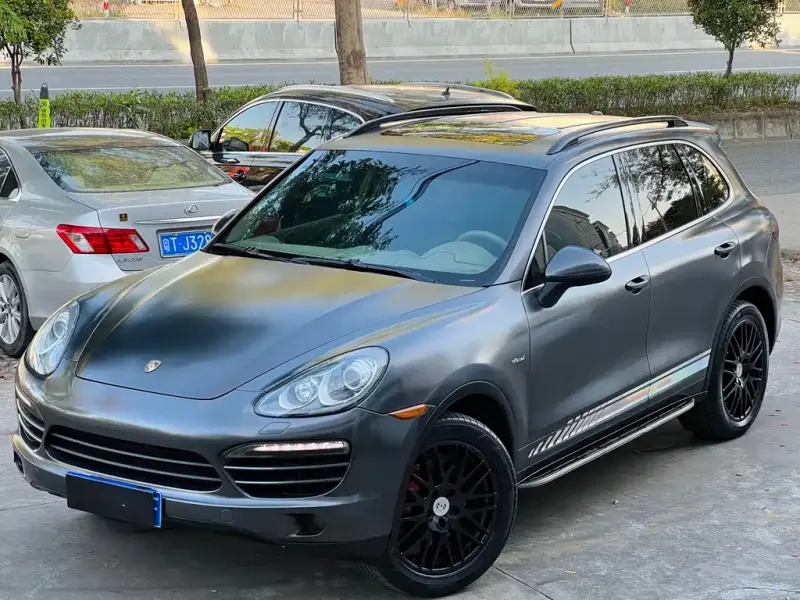 Porsche Cayenne, 2014