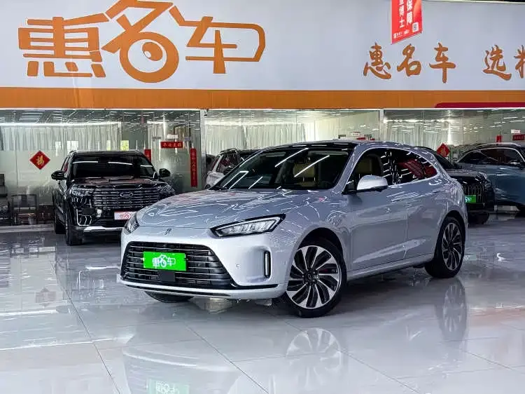AITO M5, 2022