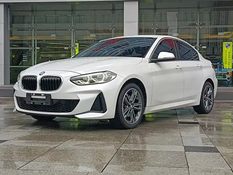 BMW 1 Series, 2023