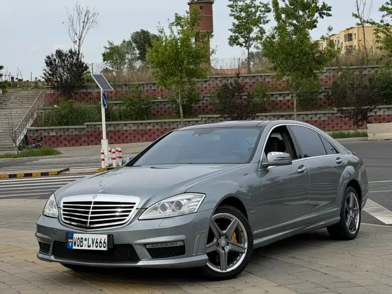 Mercedes-Benz S-Class, 2008