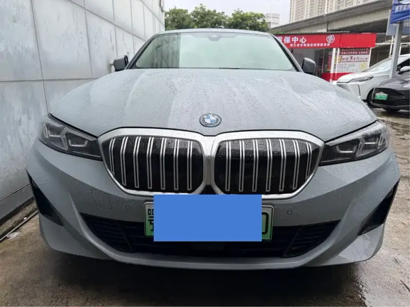 BMW i3, 2025