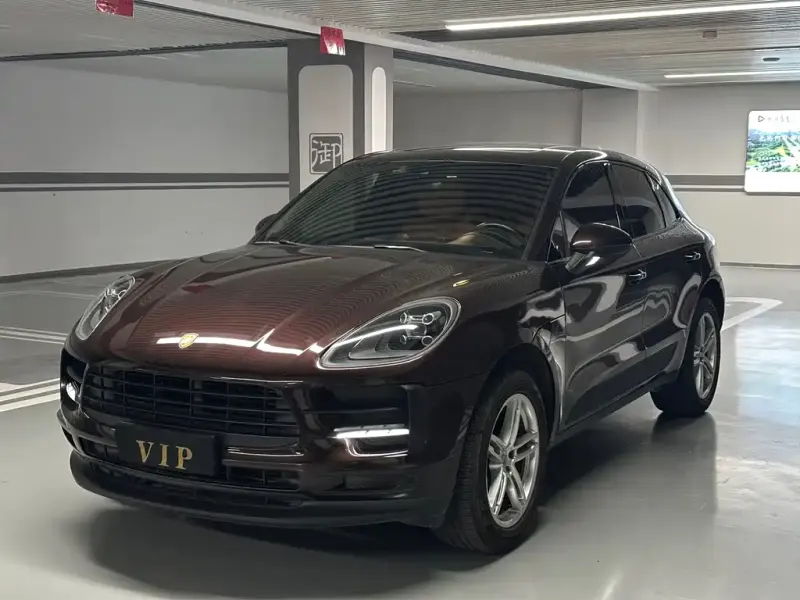 Porsche Macan, 2020