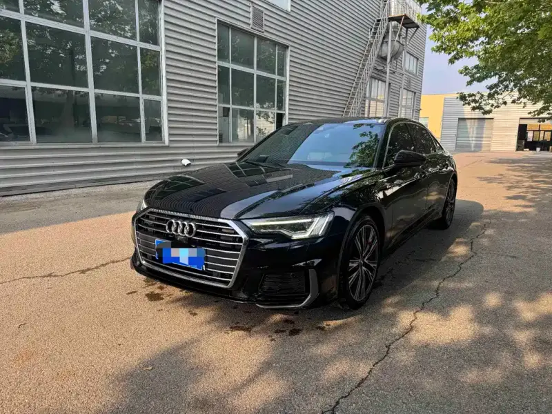Audi A6L, 2021