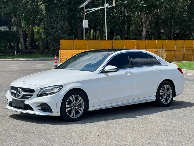 Mercedes-Benz C-Class, 2020