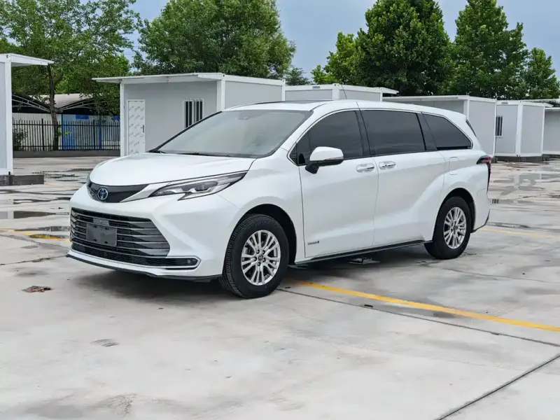 Toyota Sienna, 2022