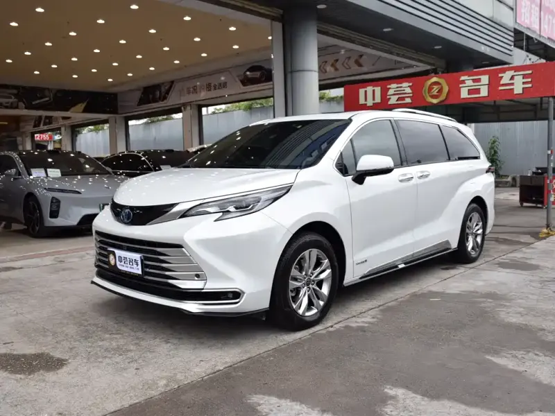Toyota Sienna, 2022