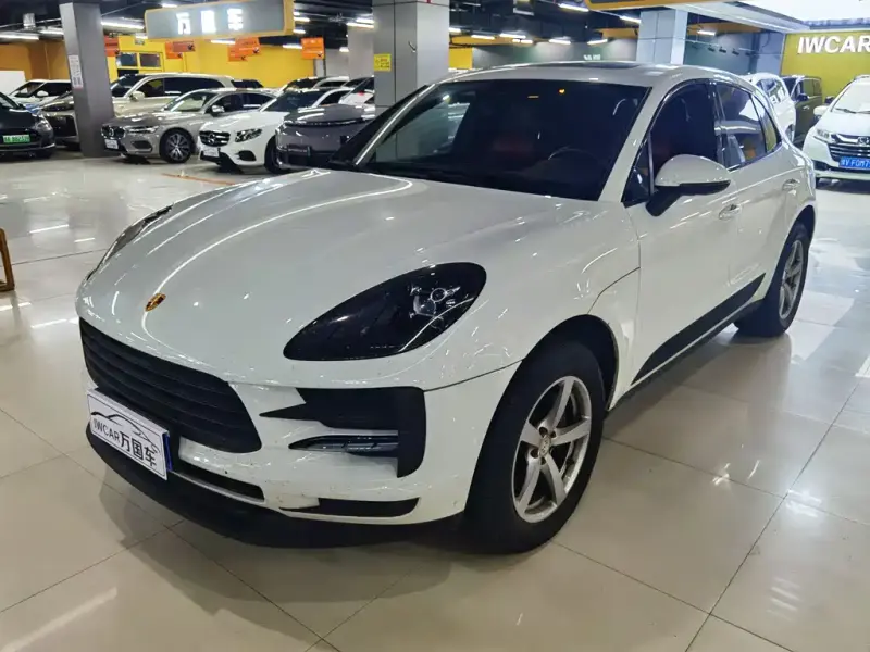 Porsche Macan, 2020